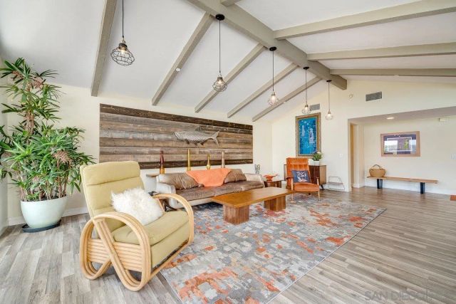 460 Rancho Camino, Fallbrook, CA 92028