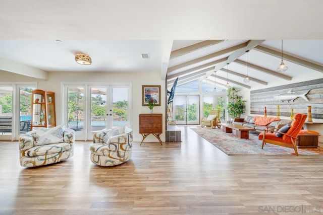 460 Rancho Camino, Fallbrook, CA 92028