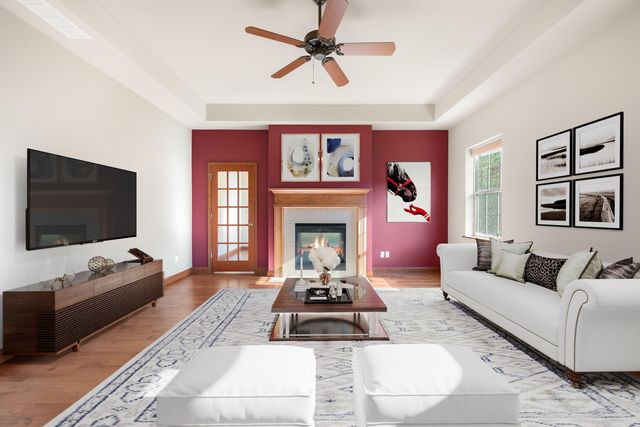 2804 Beauty Creek Run, Valparaiso, IN 46385