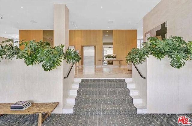 999 N Doheny Drive 1012, West Hollywood, CA 90069