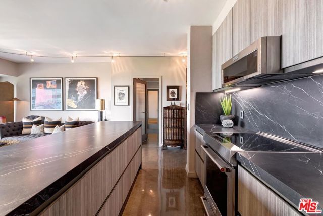 999 N Doheny Drive 1012, West Hollywood, CA 90069