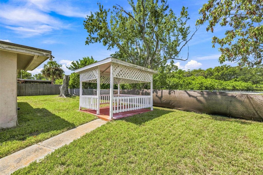 Image 26 of property listing at 3431 OVERLAND DRIVE, Holiday, FL 34691
