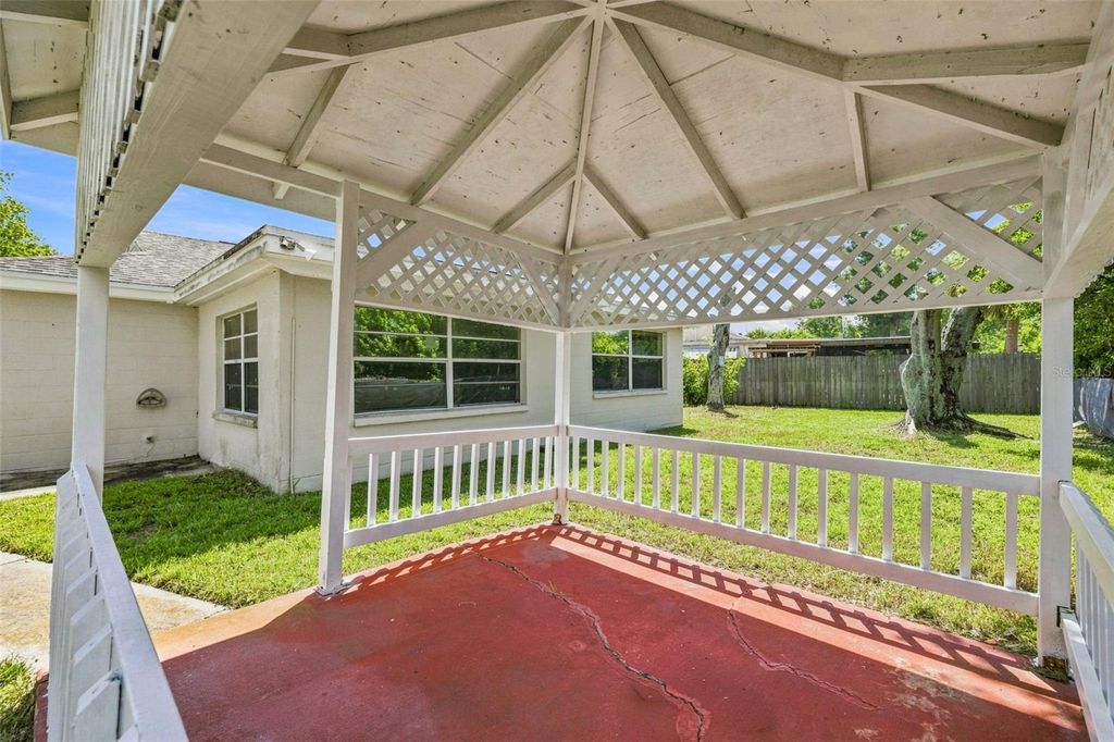 Image 27 of property listing at 3431 OVERLAND DRIVE, Holiday, FL 34691