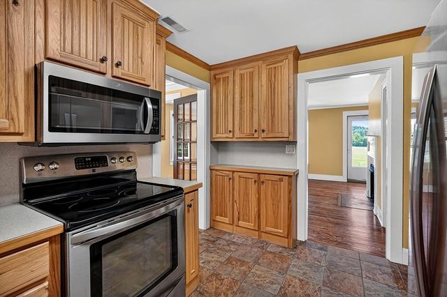 3731 Big Bottom Rd, Whitleyville, TN 38588