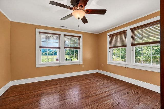 3731 Big Bottom Rd, Whitleyville, TN 38588