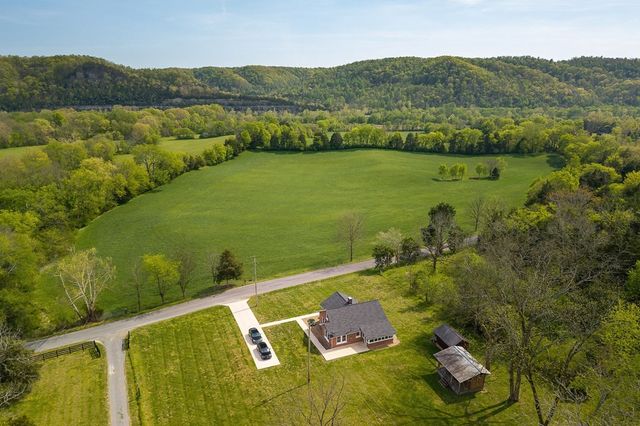 3731 Big Bottom Rd, Whitleyville, TN 38588