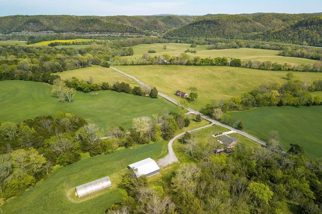 3731 Big Bottom Rd, Whitleyville, TN 38588