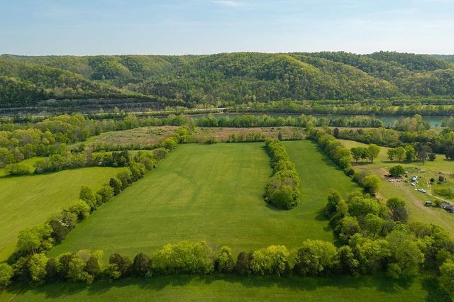 3731 Big Bottom Rd, Whitleyville, TN 38588
