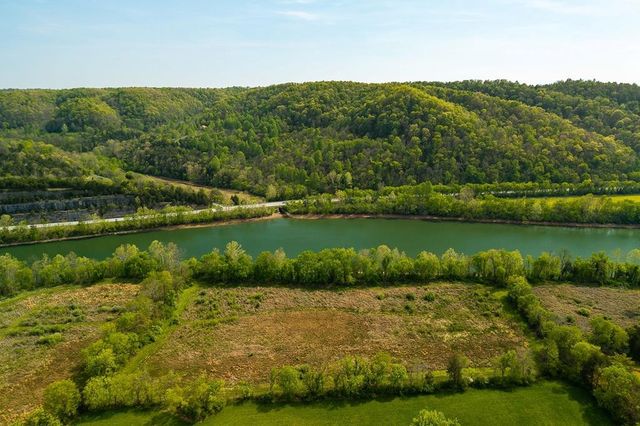 3731 Big Bottom Rd, Whitleyville, TN 38588