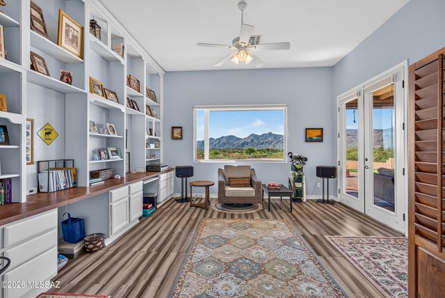 985 N Arizona Estates Loop, Tucson, AZ 85748