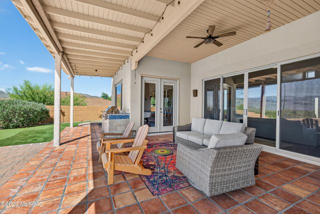 985 N Arizona Estates Loop, Tucson, AZ 85748