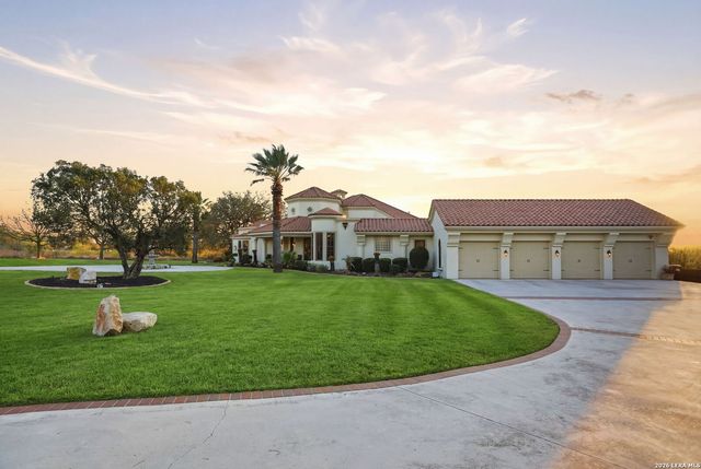 2923 Rustlers Trail, San Antonio, TX 78245