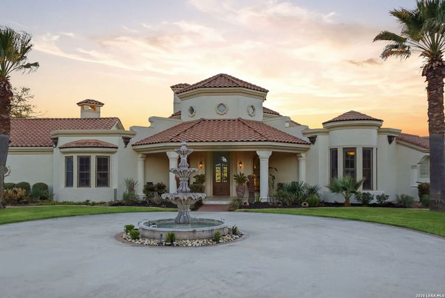 2923 Rustlers Trail, San Antonio, TX 78245