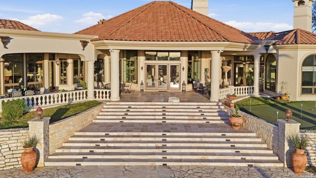 2923 Rustlers Trail, San Antonio, TX 78245