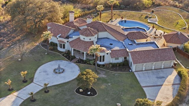 2923 Rustlers Trail, San Antonio, TX 78245