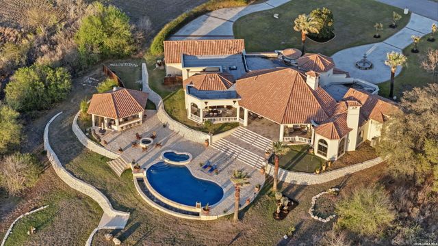 2923 Rustlers Trail, San Antonio, TX 78245