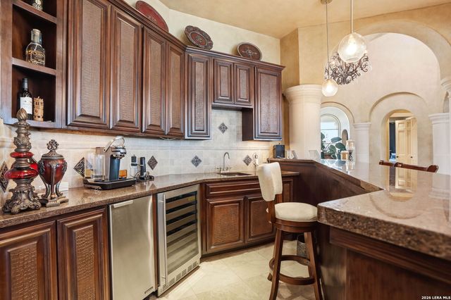 2923 Rustlers Trail, San Antonio, TX 78245