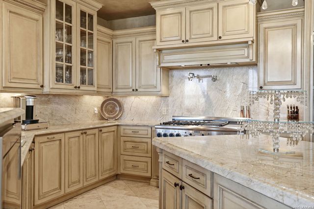 2923 Rustlers Trail, San Antonio, TX 78245