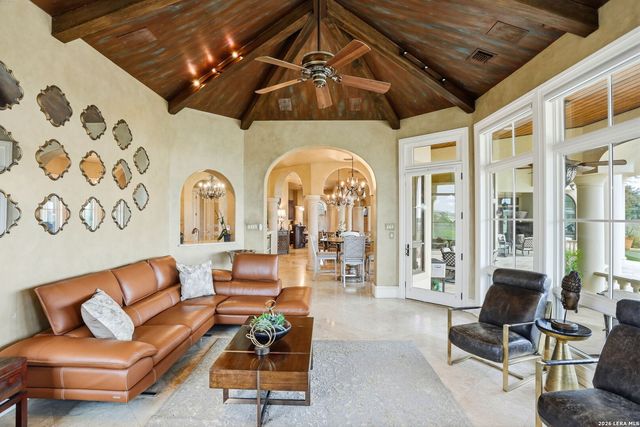 2923 Rustlers Trail, San Antonio, TX 78245