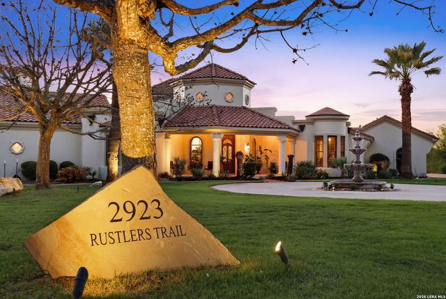 2923 Rustlers Trail, San Antonio, TX 78245