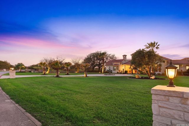 2923 Rustlers Trail, San Antonio, TX 78245