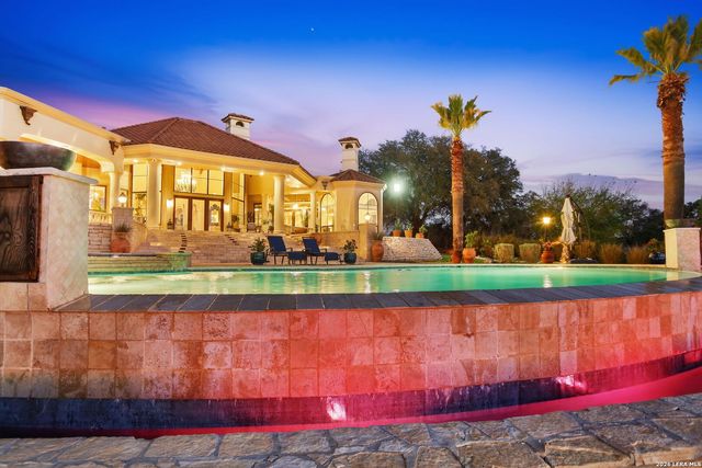 2923 Rustlers Trail, San Antonio, TX 78245