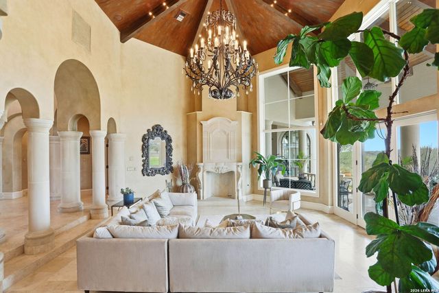 2923 Rustlers Trail, San Antonio, TX 78245