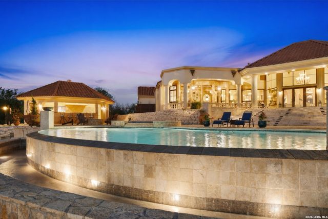 2923 Rustlers Trail, San Antonio, TX 78245