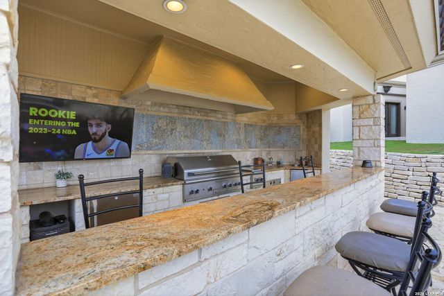 2923 Rustlers Trail, San Antonio, TX 78245