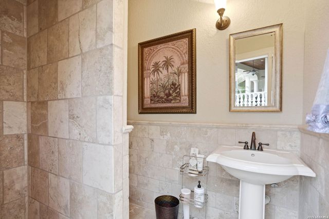 2923 Rustlers Trail, San Antonio, TX 78245