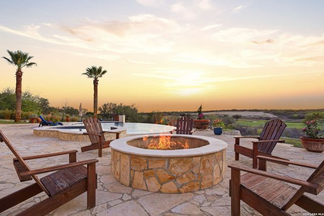 2923 Rustlers Trail, San Antonio, TX 78245