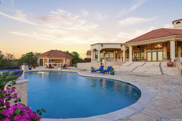 2923 Rustlers Trail, San Antonio, TX 78245