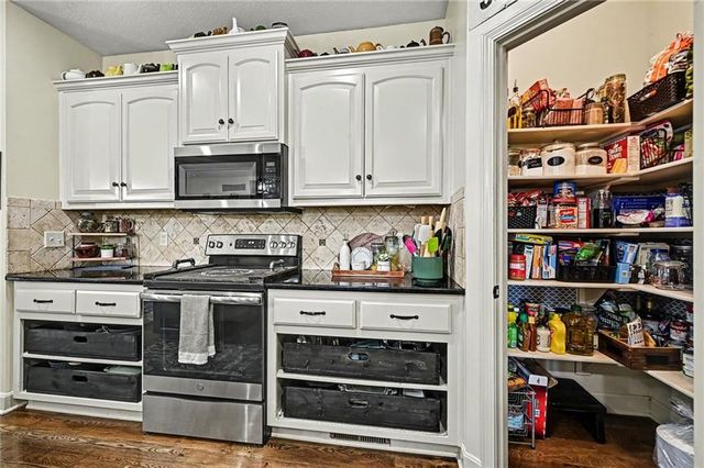 14975 Interurban Road, Platte City, MO 64079