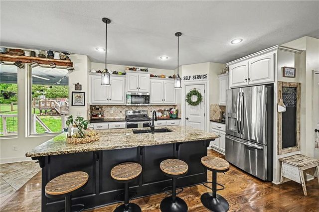 14975 Interurban Road, Platte City, MO 64079