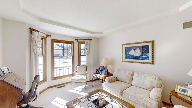 2904 River Oak Drive, Champaign, IL 61822