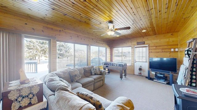 2904 River Oak Drive, Champaign, IL 61822