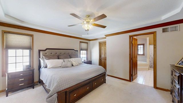 2904 River Oak Drive, Champaign, IL 61822