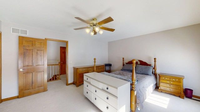 2904 River Oak Drive, Champaign, IL 61822