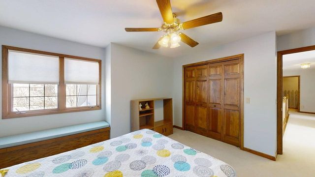 2904 River Oak Drive, Champaign, IL 61822