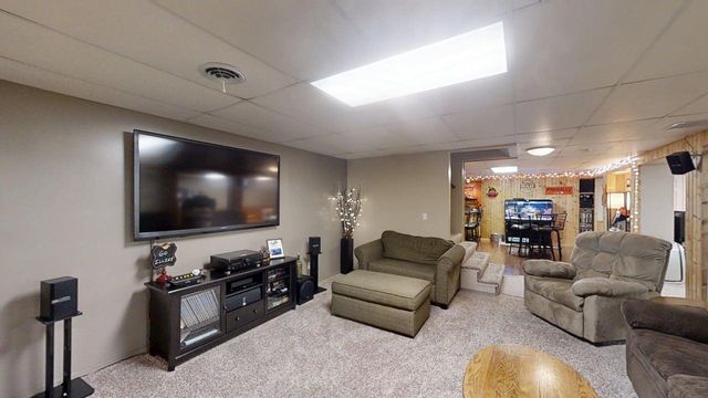 2904 River Oak Drive, Champaign, IL 61822