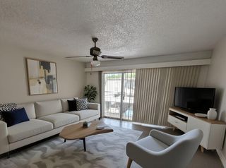 9017 Rue Cambon Street 98, Houston, TX 77074
