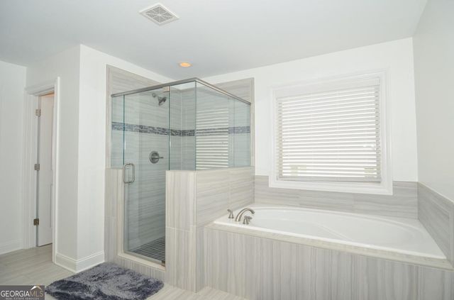 2461 Wildlife Court, Buford, GA 30519