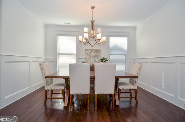 2461 Wildlife Court, Buford, GA 30519