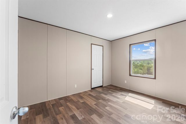 179 Ada Way, Hendersonville, NC 28791