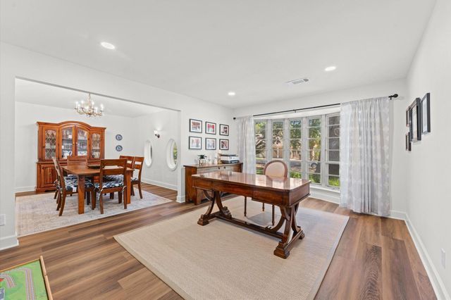 11006 Ashcroft Drive, Houston, TX 77096