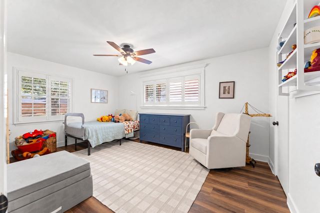 11006 Ashcroft Drive, Houston, TX 77096