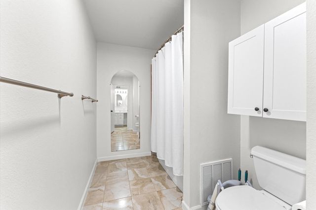 11006 Ashcroft Drive, Houston, TX 77096