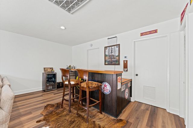11006 Ashcroft Drive, Houston, TX 77096