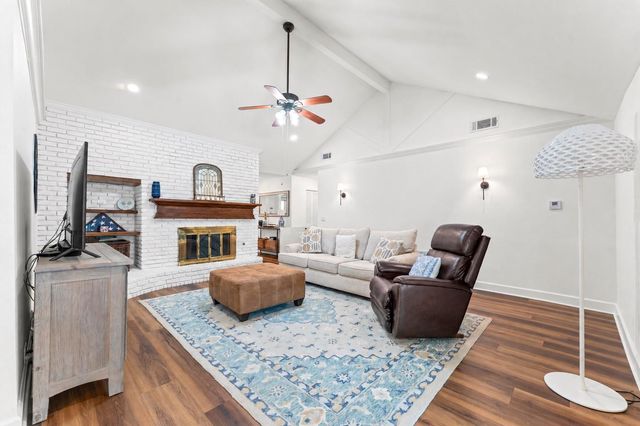 11006 Ashcroft Drive, Houston, TX 77096