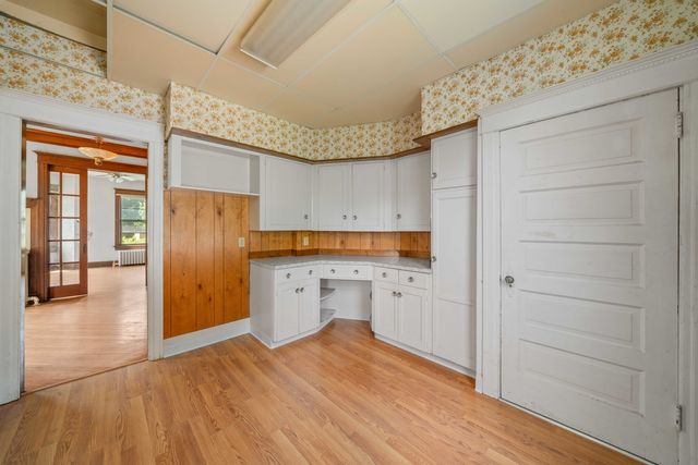 205 S Gage Street, Somonauk, IL 60552